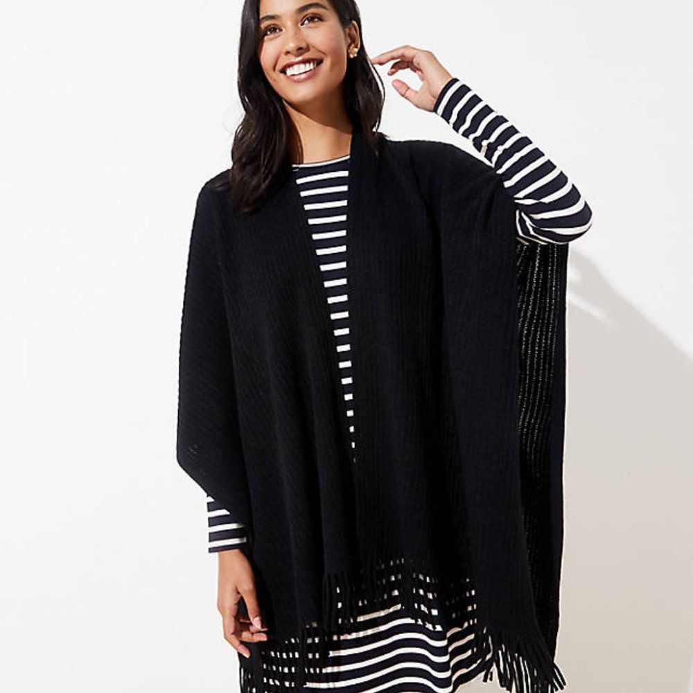 LOFT Women's New with Tags Fringe Wrap